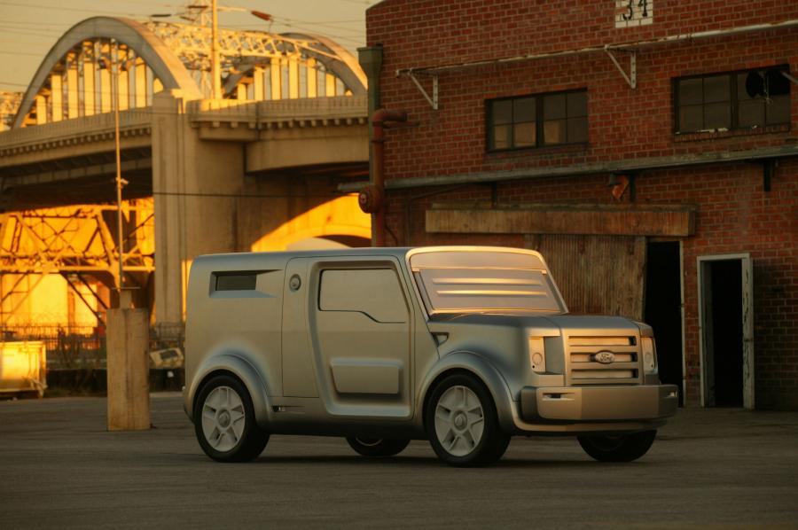 Ford SYNus Concept 2005 года  (фото 16 из 70)